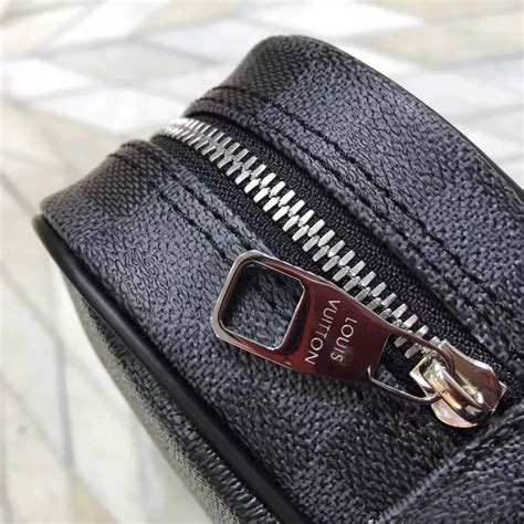 fake louie messanger bag